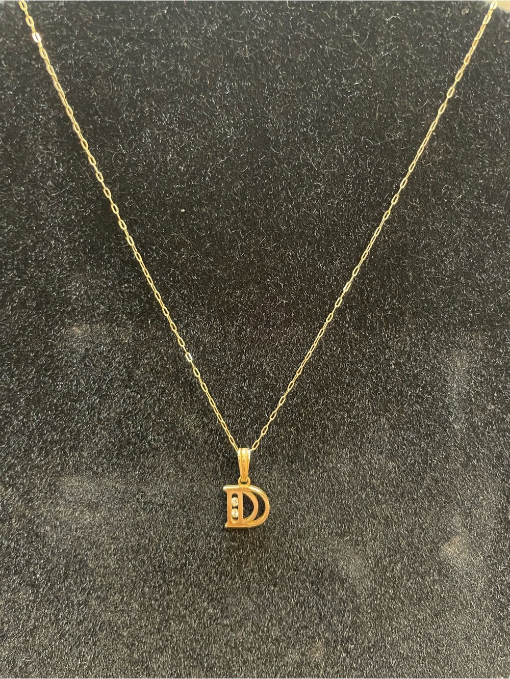 14k gold “D” necklace